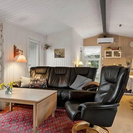Holiday home 1371-thisted-havtornvej-1